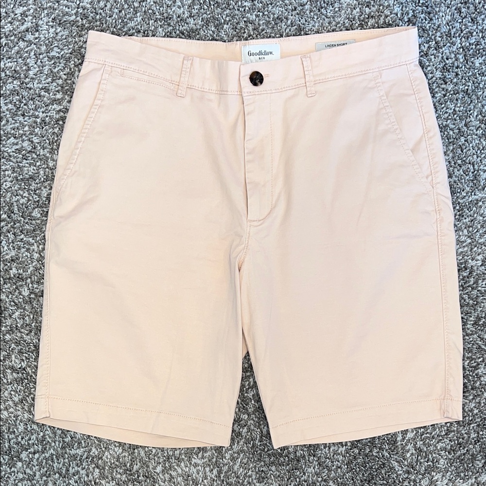 Goodfellow & Co Men's Cream Flat Front Shorts